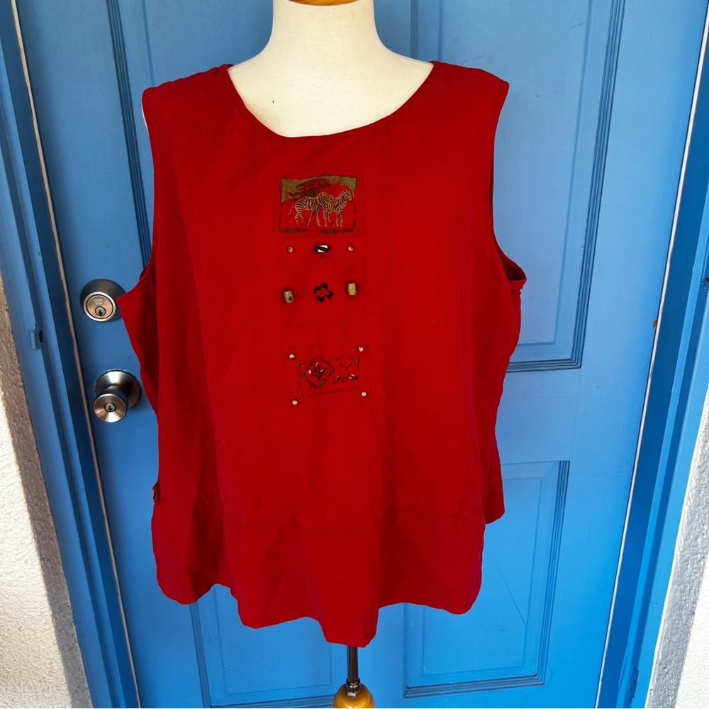 Vintage Red Erin London Sleeveless Top
75% Silk/25% Linen